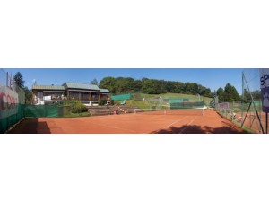 vitale Köchin für Saison beim Tennis-Club in Ober.St. Veit gesucht