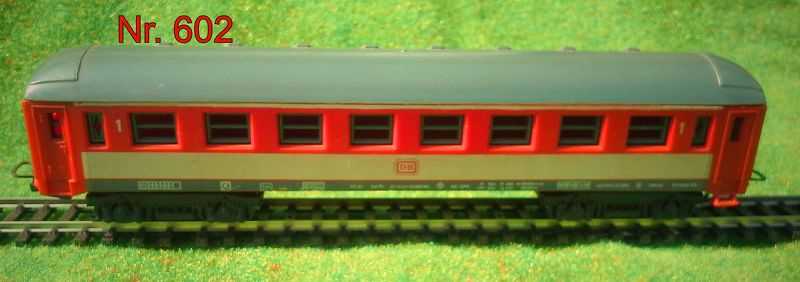 Nr. 602   LIMA H0; Schnellzugwagen  DB rot/wei&szlig; , 4 achsig