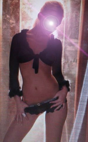 Samantha  Neu Neu Neu Ramperstorffer gasse 28