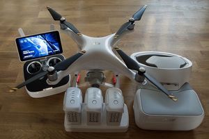 Brandneue Dji Phantom 4 Pro Plus mit 3 zusätzlichen Batterien