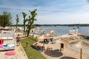 Urlaub im September? Last Minute Schnäppchen - Ferienhaus in Porec Kroatien