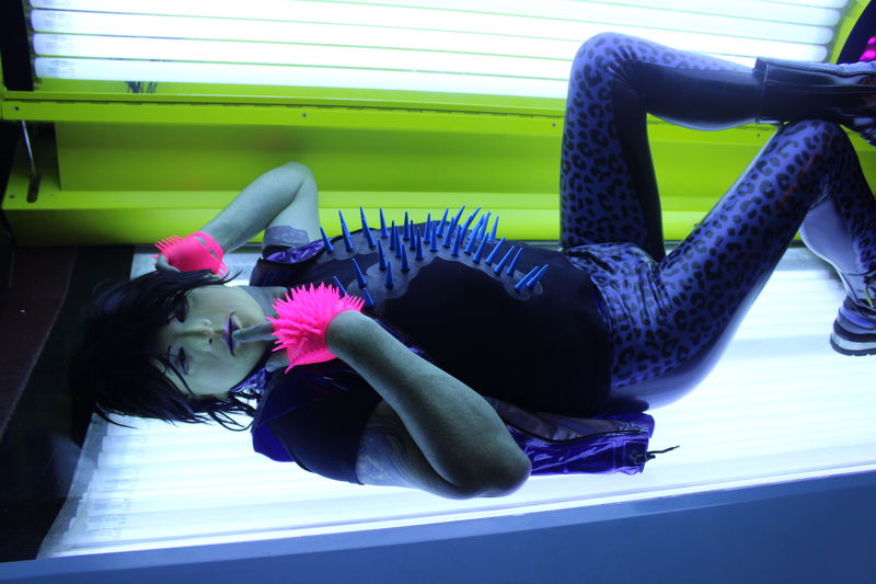Suche Frau mit Faible für Latexfetisch