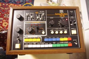 Roland CR-78 Analog Drumcomputer CompuRythm
