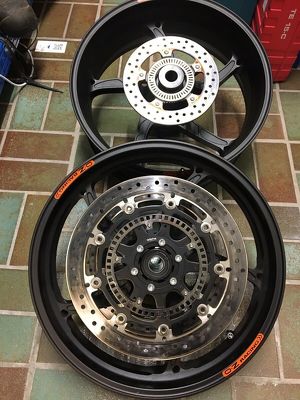 OZ Aluminium Schmiede Felgen Piega R S1000RR K10