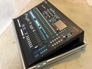 Digitaler Mixer Allen & Heath Qu-24 Chrome