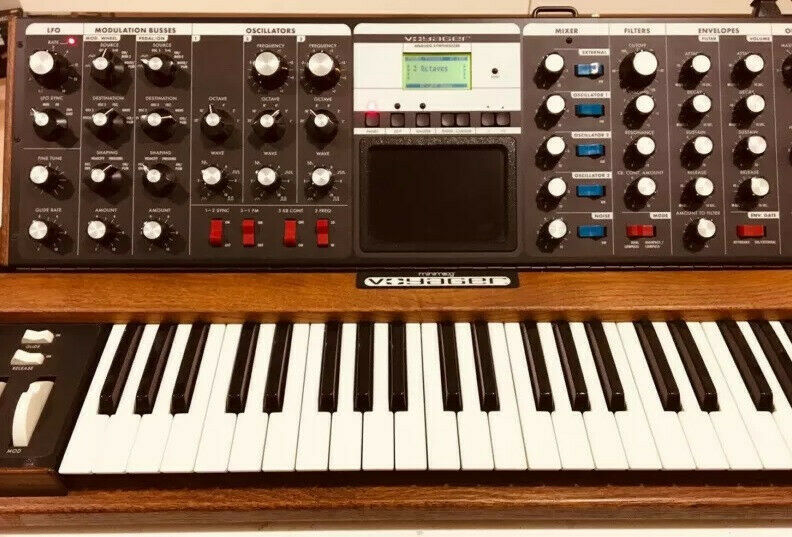 Minimoog Voyager Analog Synthesizer