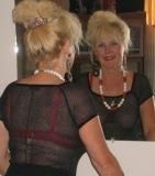 Lustvolle Alte sucht Sexpartner