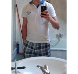 Sch&uuml;chterner 23er sucht Kontakt