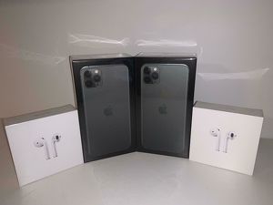 2 x Apple iPhone 11 Pro Max - 256GB