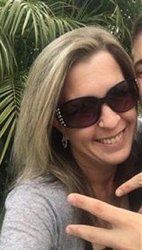 Attraktive 36-jährige