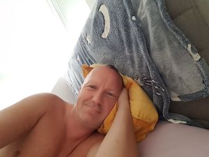 Ich möchte Dich stundenlang verwöhnen...