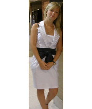 Blondine sucht charmanten Partner