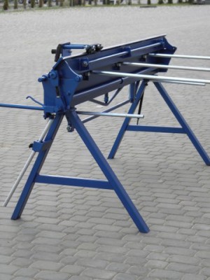 Biegemaschine, Abkantbank, Blechbiegemaschine ZGR2140/1.2 mit Rollenschere, Handfalzschliesser