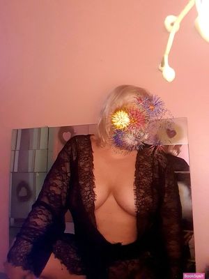 80  Larah  Schlachthaus gasse 18 A  Gelbe Studio