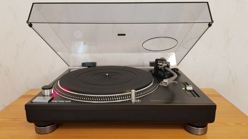 Technics Sl-1200Mk4 Plattenspieler
