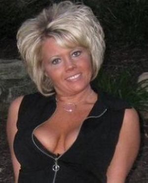 Lustvolle Alte sucht Sexpartner