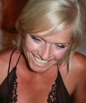 Unausgelastete Ehefrau sucht  Affäre