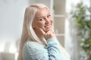 eine ehrliche und sorgsame Dame, die einen netten und liebenden Mann sucht