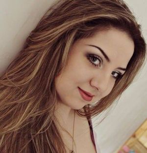 junge, spontane Frau sucht Abenteuer