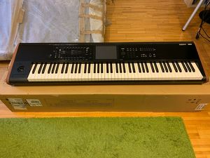 Korg Kronos 2 mit 88 Tasten