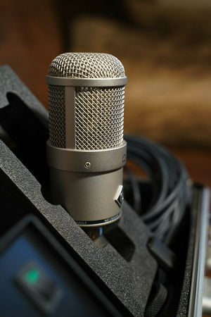 Neumann Mikrofon M147-Tube Großmembran-Mikrofon Röhrenmikrofon