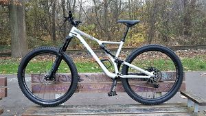 Specialized Stumpjumper Evo Comp 29