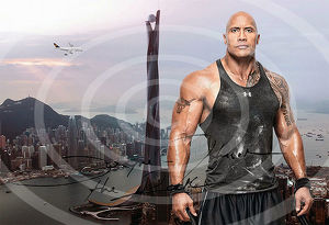 DWAYNE JOHNSON in Hongkong. Kunstdruck. 45x30 cm. Muss man haben! Souvenir. Geschenk. Sammelobjekt. Andenken. Seltenheit.