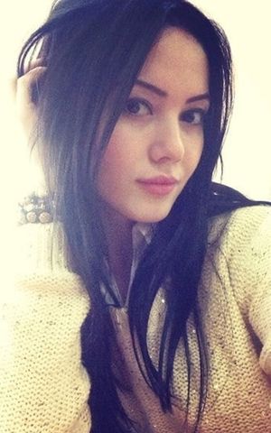 bin 33 Jahre und suche einen charmanten Partner