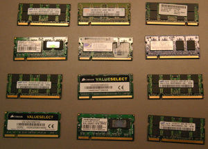 div. DDR2-Arbeitsspeicher (SO-DIMM)