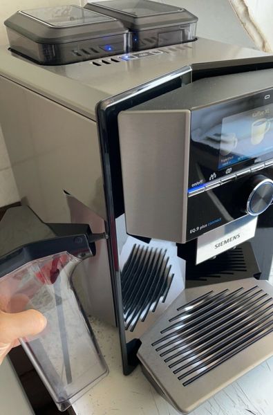 Siemens EQ.9 plus connect s700 Kaffeevollautomat