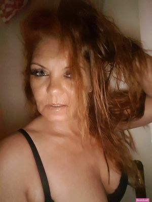 Michael  Korber gasse 13  Reife Girls