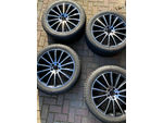 Mercedes AMG Vielspeichen Rad mit Felge 255/45R20 DUNLOP 4 Winter