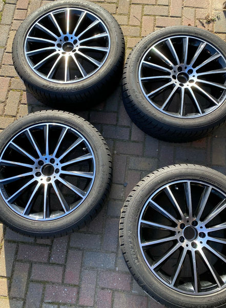 Mercedes AMG Vielspeichen Rad mit Felge 255/45R20 DUNLOP 4 Winter