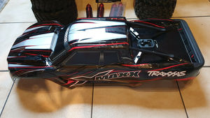 Traxxas X-Maxx 8S Monster Truck