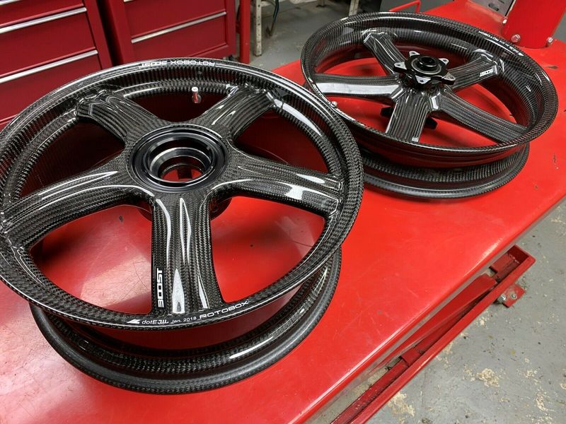 Llantas Carbono MV Agusta F4