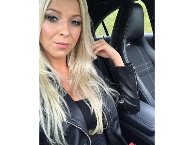 Ich bin eine schöne und verlockende