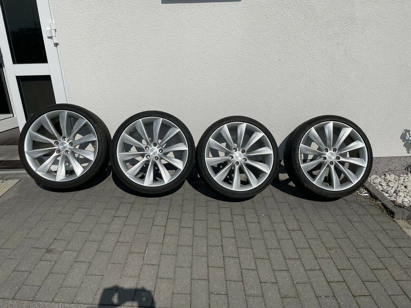 Tesla S 8,5&9Jx21 ET40 21 Zoll Alufelgen