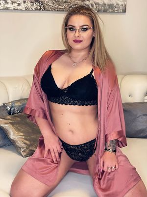 NATASCHA 23 - &Uuml;PPIGES AO WUNDER