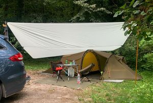 Hilleberg Nallo 4GT mit Footprint und Tarp+Poles