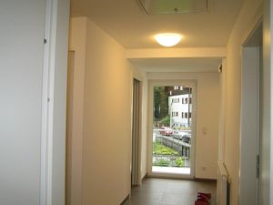 Schöne Wohnung in Zwei-Familienhaus