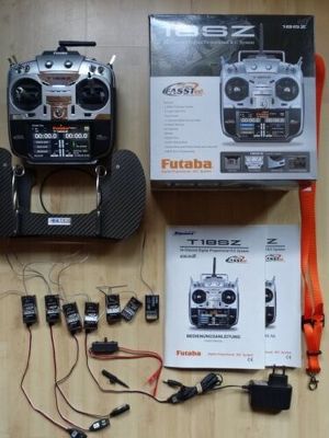 Futaba T18SZ Set mit 7 Empfängern