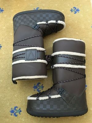 Louis Vuitton Schneestiefel Leder EU 41