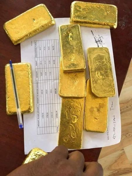 Verkauf von Goldbarren, Quecksilber und anderen Metallen.