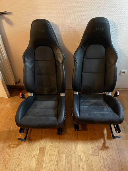 Porsche 991 991.2 GTS Sitze Vorne Alcantara