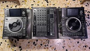 Denon DJ SC5000 Prime Bundle