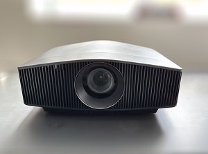 Sony Vpl-Vw760ES 4K 3D Laser Beamer