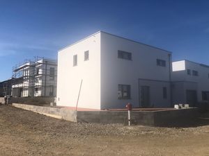 2 Einzelhäuser 150 m² Neubau  mit extra Abstellraum  RUHELAGE Eines belagsfertig und das Andere schlüsselfertig