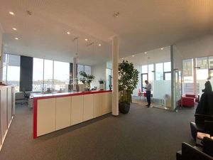 Shared Office, Top Location, klimatisiert, möbliert, 30-80m2 möglich, Dachterrasse