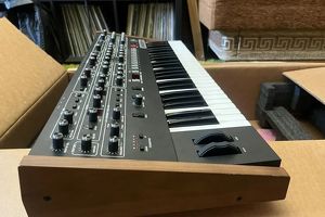 Dave Smith Prophet 6 Keyboard Synthesizer