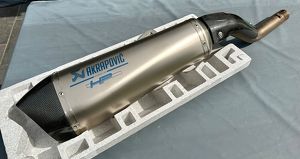 BMW Sportschalldämpfer Akrapovic